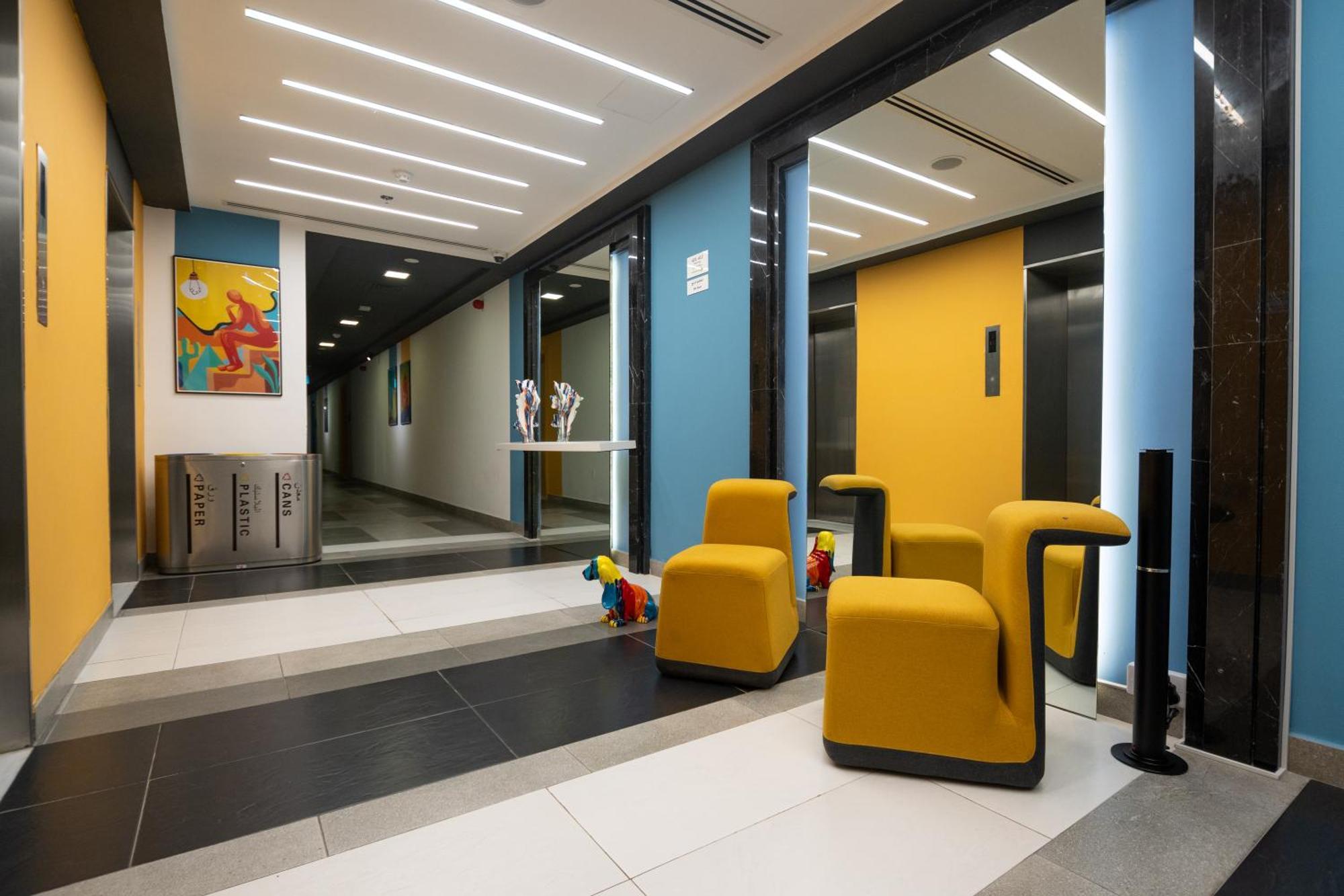 Aparthotel Izzzi Life Mint Dubaj Exteriér fotografie