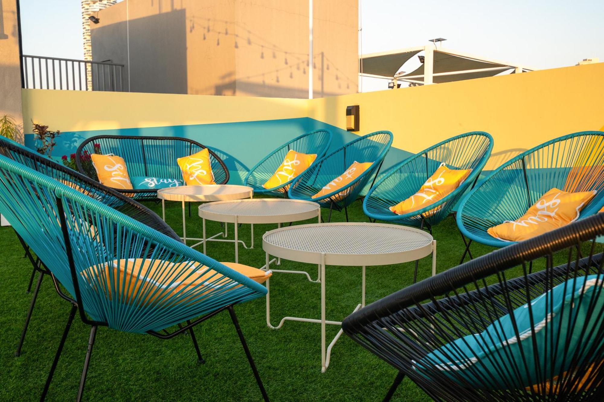 Aparthotel Izzzi Life Mint Dubaj Exteriér fotografie